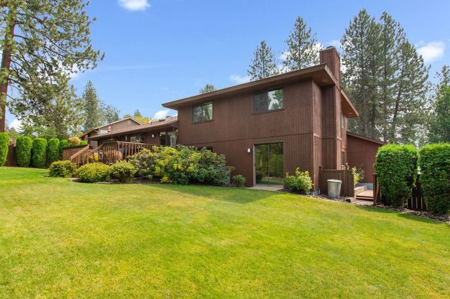 5216 W Ridgecrest Dr, Spokane Valley, WA 99208