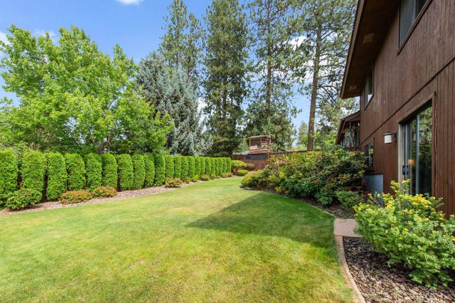 5216 W Ridgecrest Dr, Spokane Valley, WA 99208