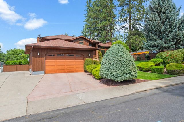 5216 W Ridgecrest Dr, Spokane Valley, WA 99208