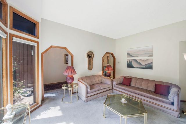 5216 W Ridgecrest Dr, Spokane Valley, WA 99208