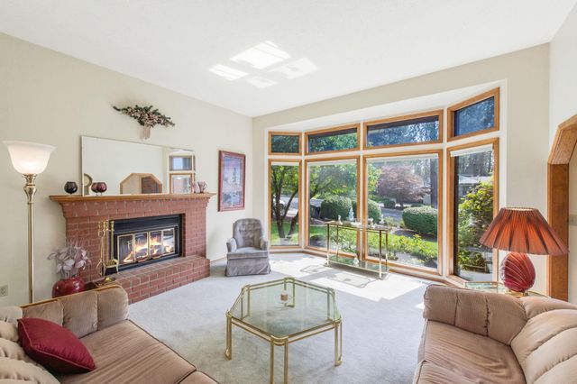 5216 W Ridgecrest Dr, Spokane Valley, WA 99208