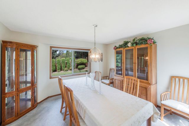 5216 W Ridgecrest Dr, Spokane Valley, WA 99208