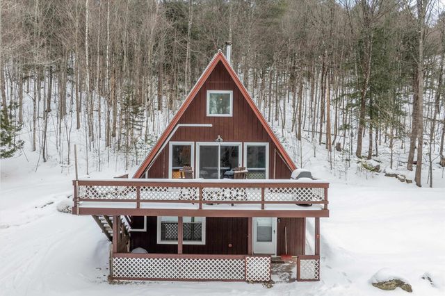 400 East Lake Road, Ludlow, VT 05149