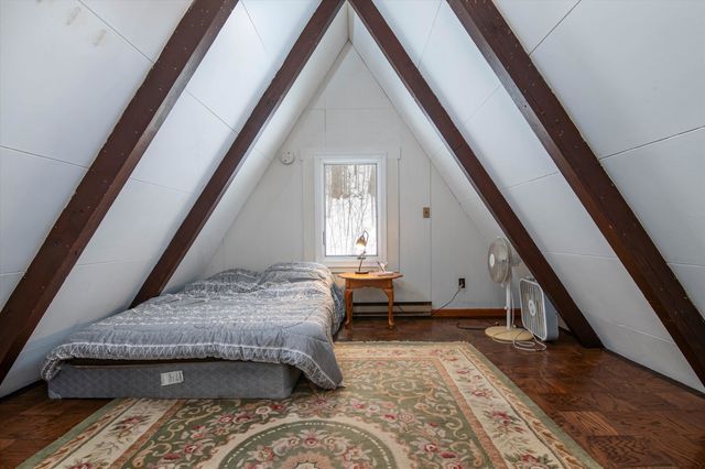 400 East Lake Road, Ludlow, VT 05149