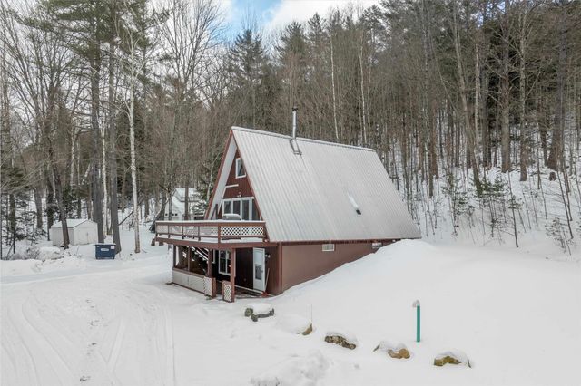 400 East Lake Road, Ludlow, VT 05149