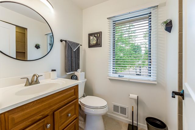 607 Woodcreek Circle, Saline City, MI 48176