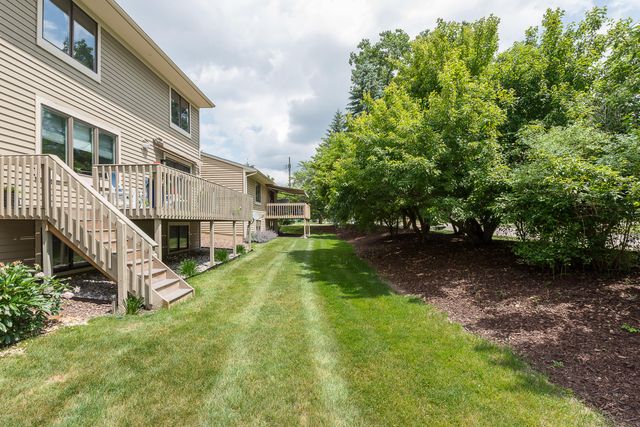 607 Woodcreek Circle, Saline City, MI 48176