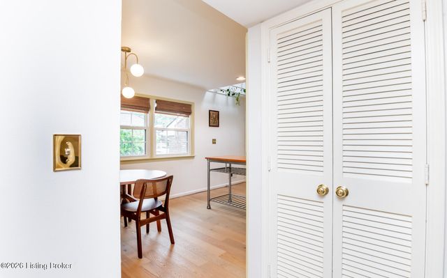 3707 Old Brownsboro Hills Rd, Louisville, KY 40241