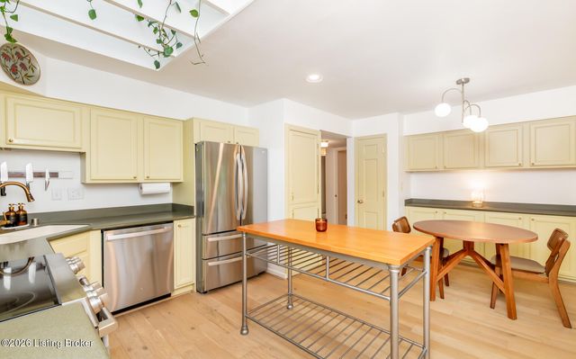 3707 Old Brownsboro Hills Rd, Louisville, KY 40241