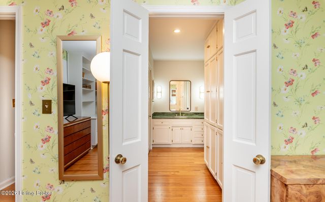 3707 Old Brownsboro Hills Rd, Louisville, KY 40241