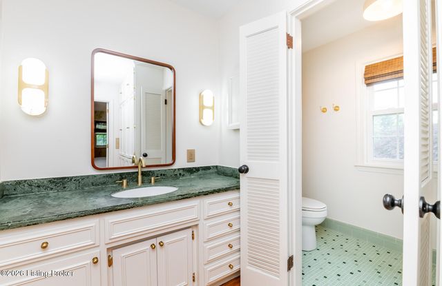 3707 Old Brownsboro Hills Rd, Louisville, KY 40241