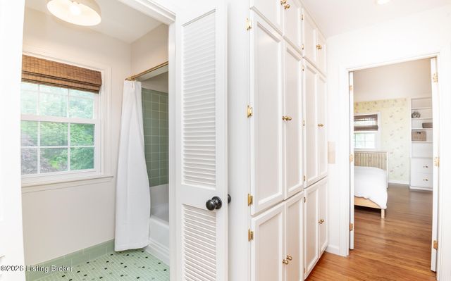 3707 Old Brownsboro Hills Rd, Louisville, KY 40241