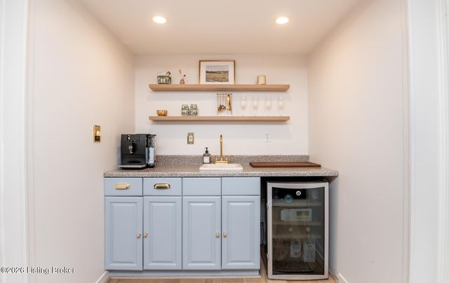 3707 Old Brownsboro Hills Rd, Louisville, KY 40241
