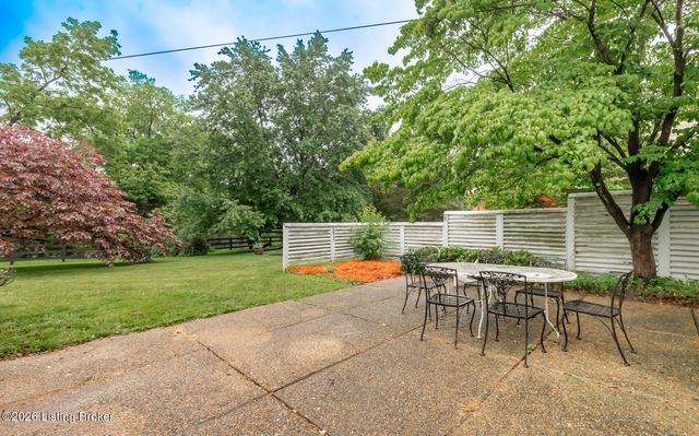 3707 Old Brownsboro Hills Rd, Louisville, KY 40241
