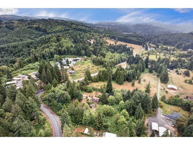 29374 FERNCREST Dr, Rainier, OR 97048