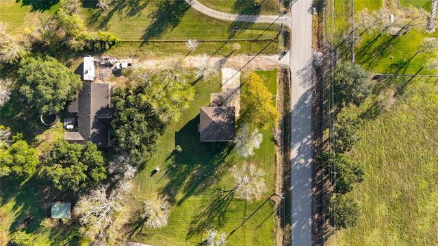 1323 Cemetery Road, Santa Fe, TX 77517