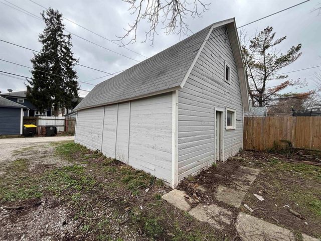 541 Kinnaird Avenue, Fort Wayne, IN 46807