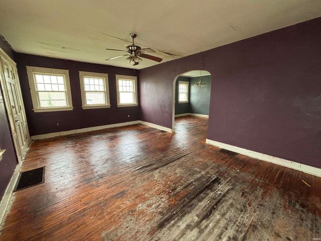 541 Kinnaird Avenue, Fort Wayne, IN 46807