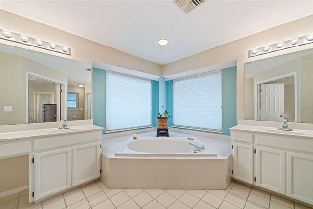 7209 Windwillow Dr, Corpus Christi, TX 78414