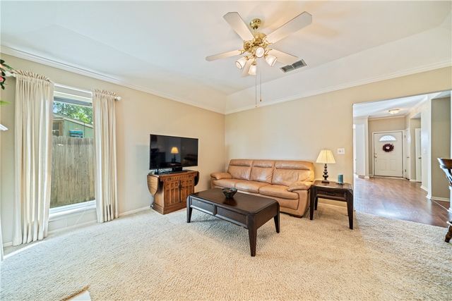 7209 Windwillow Dr, Corpus Christi, TX 78414