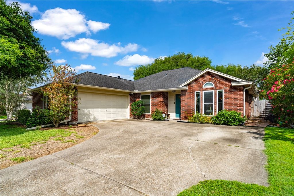 7209 Windwillow Dr, Corpus Christi, TX 78414