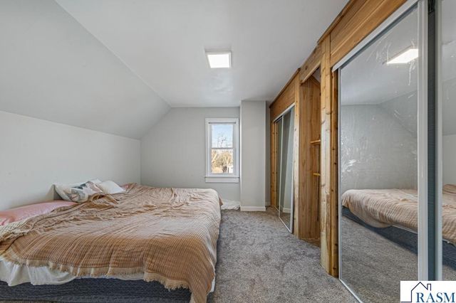 307 Meadow Woods Drive, Mankato, MN 56001