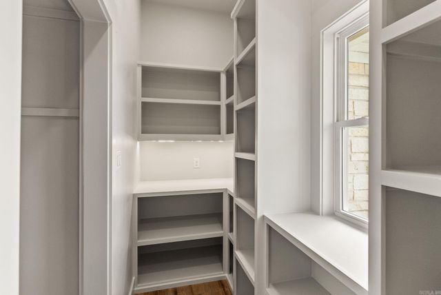 85 Emerald Lane, Greers Ferry, AR 72067