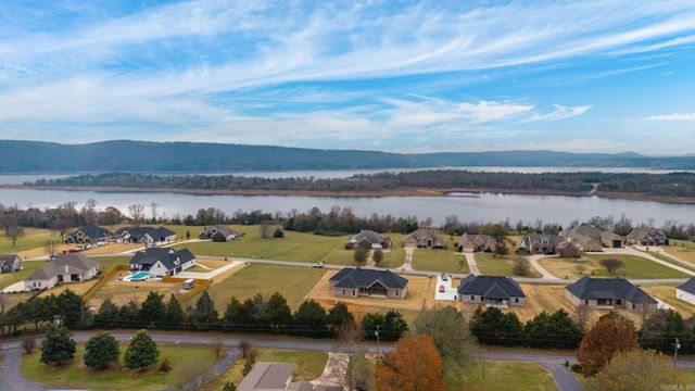85 Emerald Lane, Greers Ferry, AR 72067