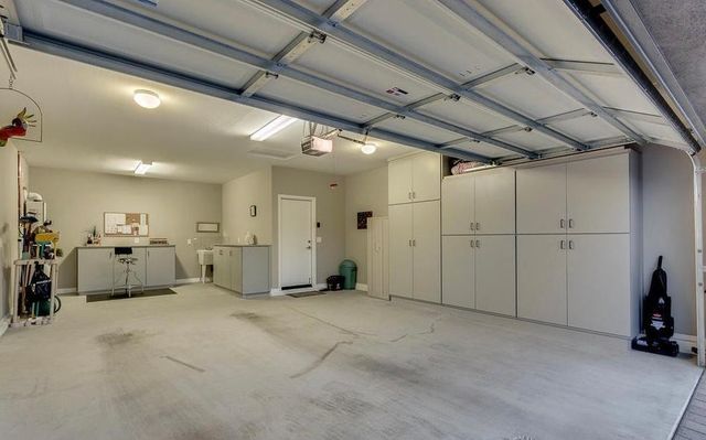 10819 W Swayback Pass, Peoria, AZ 85383