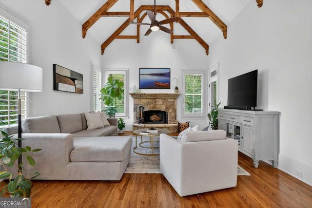 1514 Mossvale Court NW, Kennesaw, GA 30152