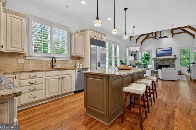 1514 Mossvale Court NW, Kennesaw, GA 30152