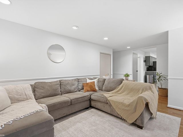 4533 Hillview Shores, Clarkston, MI 48348