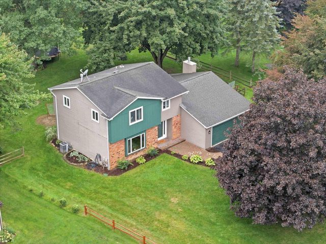 4533 Hillview Shores, Clarkston, MI 48348