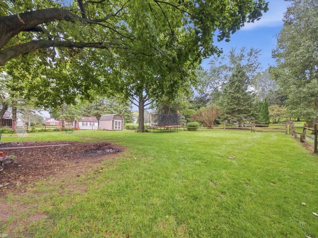4533 Hillview Shores, Clarkston, MI 48348
