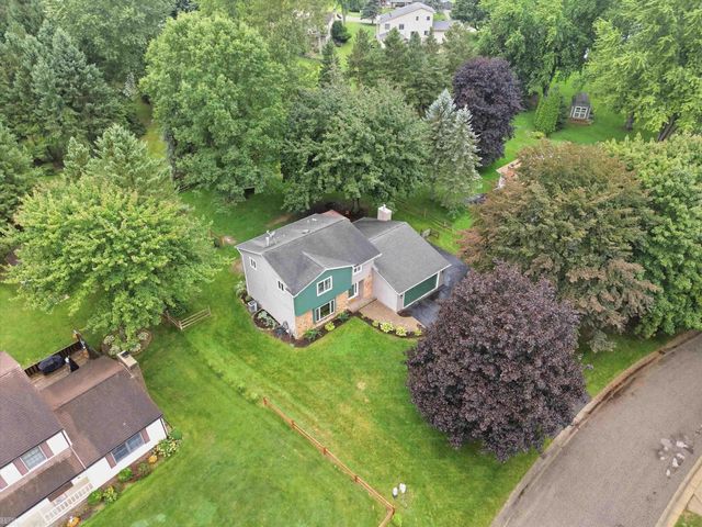 4533 Hillview Shores, Clarkston, MI 48348