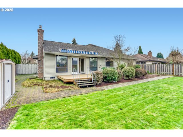 1621 Ne GREENSWORD Dr, Hillsboro, OR 97124