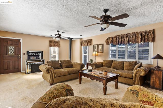 4358 Heights Ave, Pittsburg, CA 94565