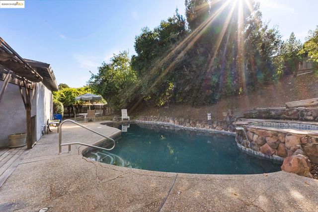 4358 Heights Ave, Pittsburg, CA 94565