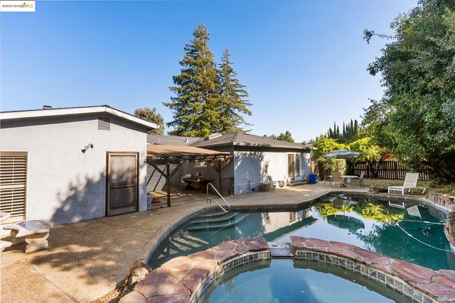 4358 Heights Ave, Pittsburg, CA 94565