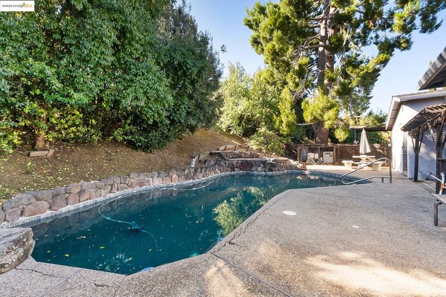 4358 Heights Ave, Pittsburg, CA 94565