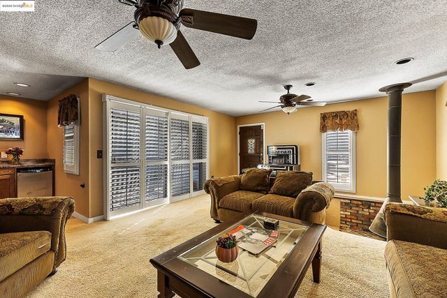 4358 Heights Ave, Pittsburg, CA 94565