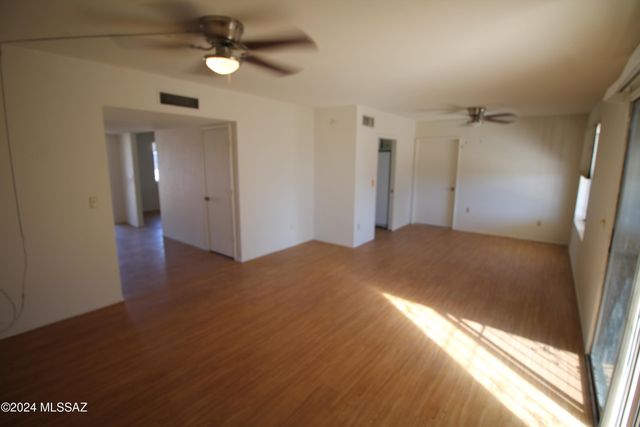 9746 E 32nd Street Street, Tucson, AZ 85748