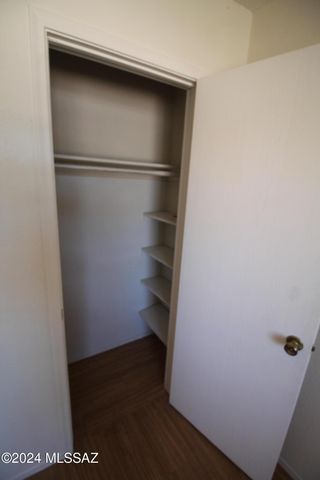 9746 E 32nd Street Street, Tucson, AZ 85748