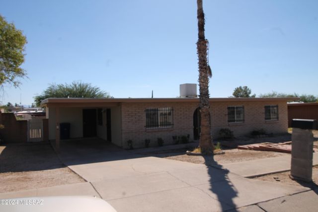 9746 E 32nd Street Street, Tucson, AZ 85748