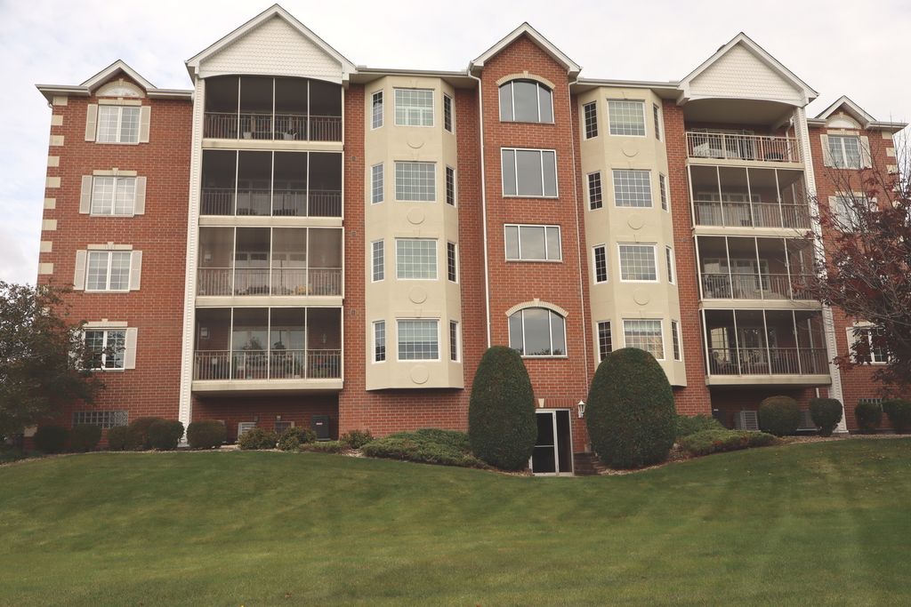 7927 TRINITY Circle 1NE, Tinley Park, IL 60487 — exterior