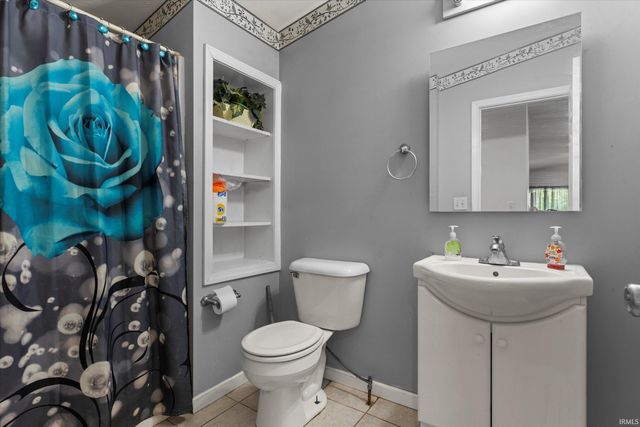 52303 Hollyhock Road, South Bend, IN 46637