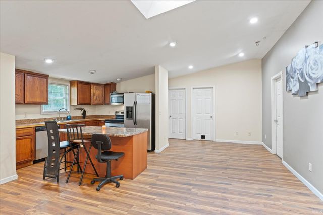 52303 Hollyhock Road, South Bend, IN 46637