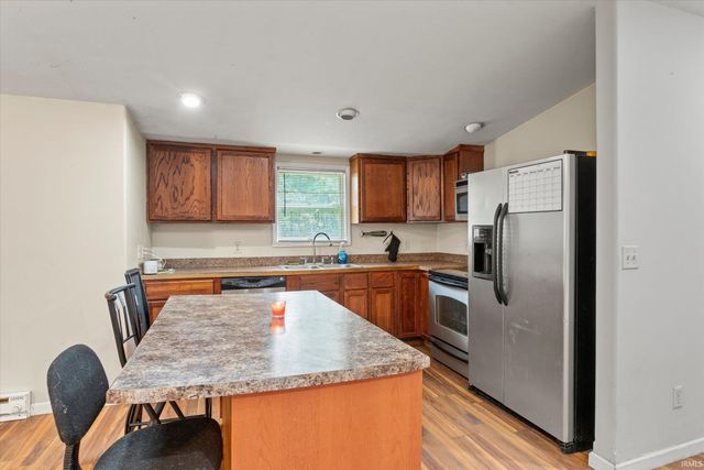 52303 Hollyhock Road, South Bend, IN 46637