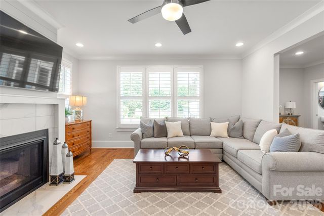 3437 Draper Avenue, Charlotte, NC 28205