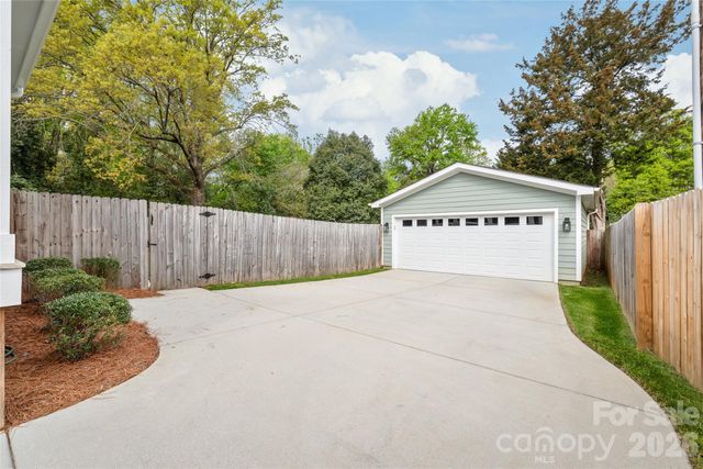 3437 Draper Avenue, Charlotte, NC 28205